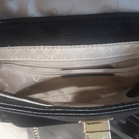 Purse - Picture 3 of 3